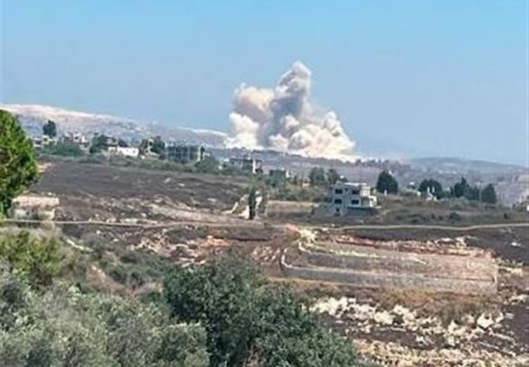 جيش الاحتلال الاسرائيلي نفذ تفجيرا كبيرا في بلدة زوطر الشرقية